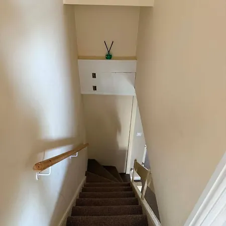 Contractor Stay, Comftorable & Affordable